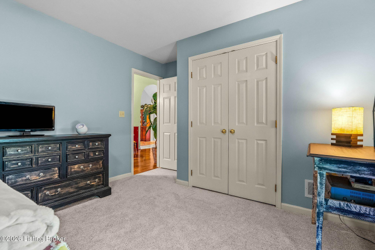Listing Image 28