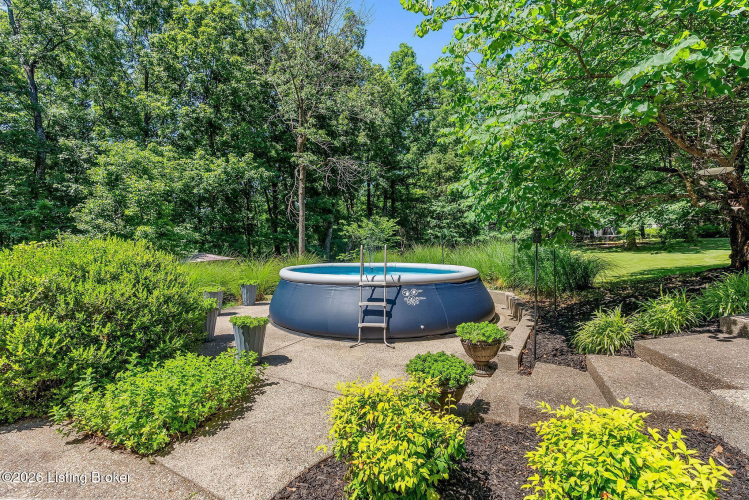 Listing Image 54