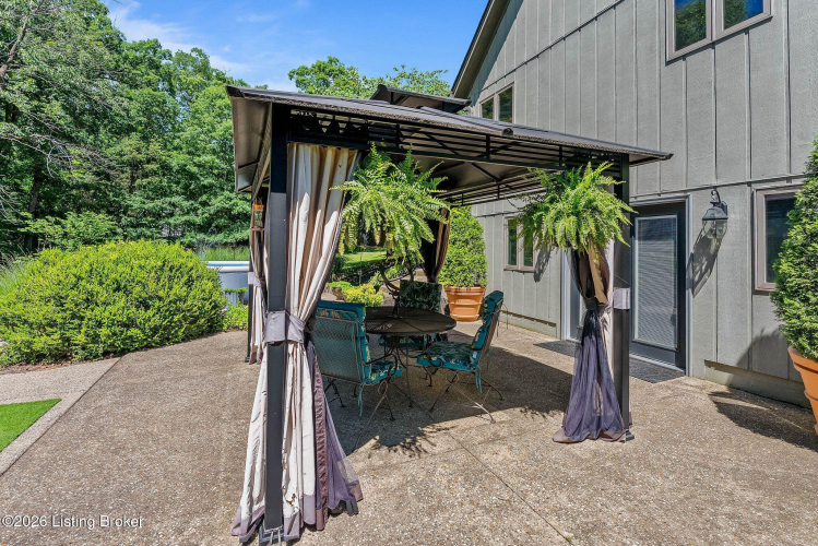 Listing Image 56