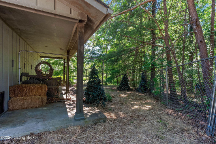 Listing Image 68
