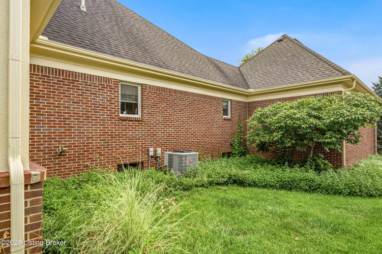 Listing Image 62