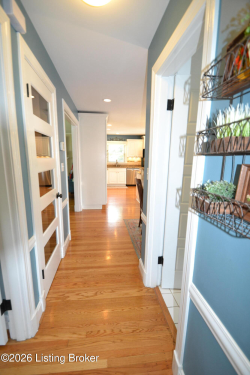 Listing Image 22