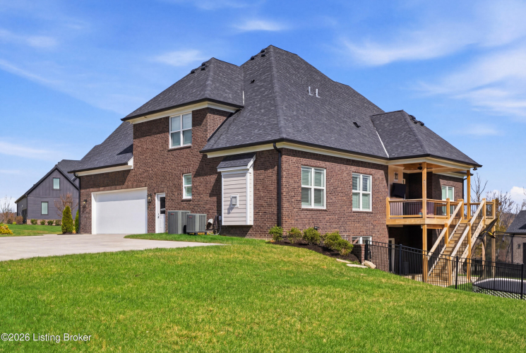 Listing Image 80