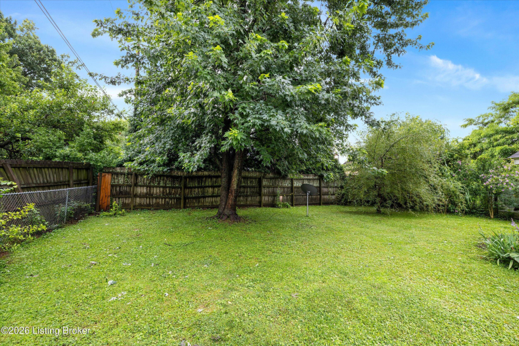 Listing Image 44