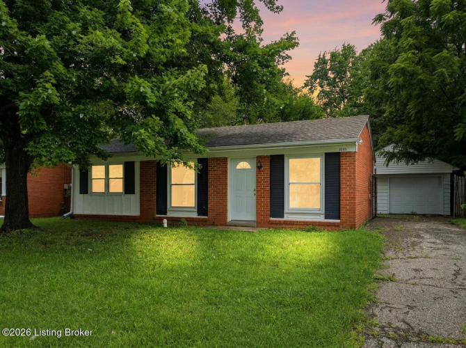 Listing Image 5