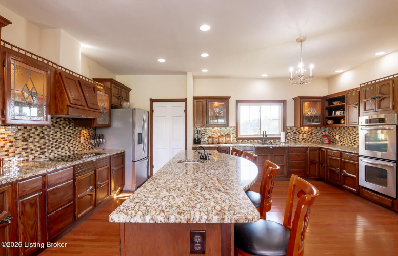 Listing Image 14