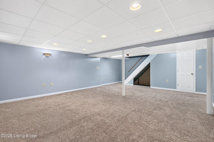Listing Image 41