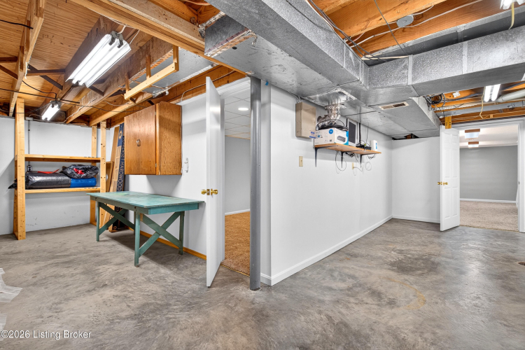 Listing Image 52