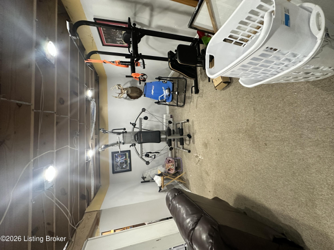 Listing Image 40