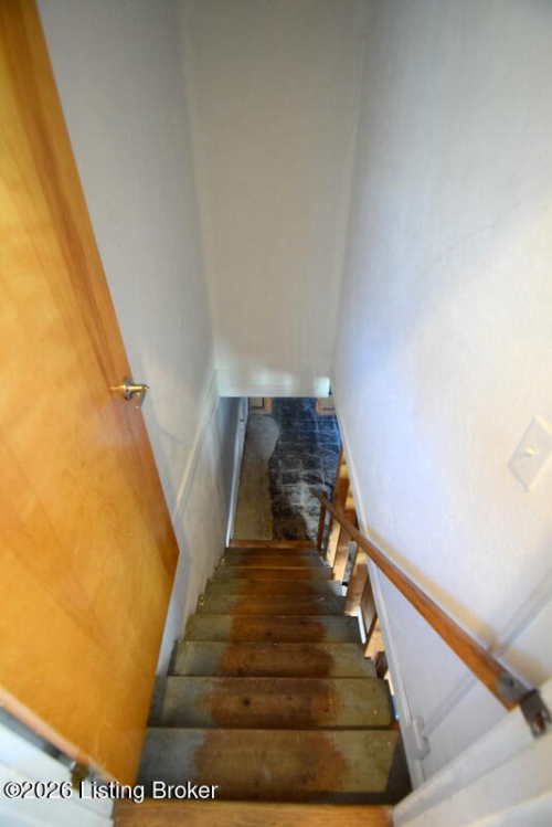 Listing Image 30