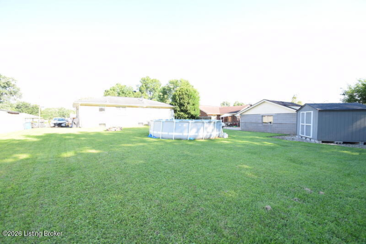 Listing Image 40