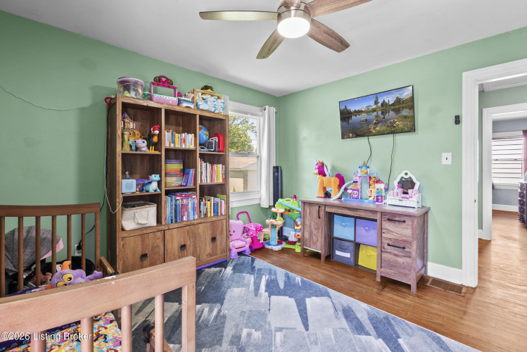 Listing Image 20