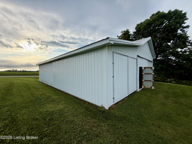 Listing Image 46