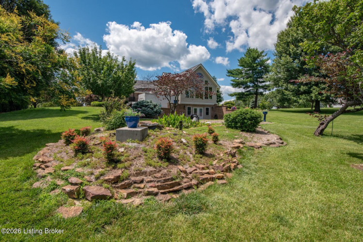 Listing Image 76