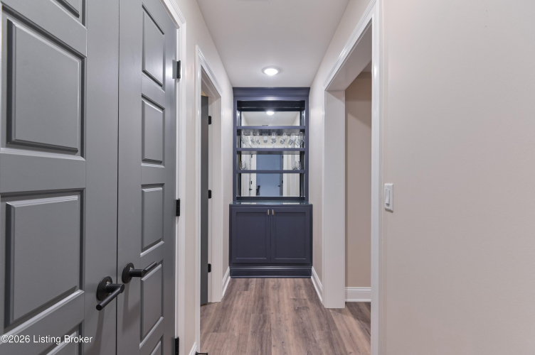 Listing Image 55