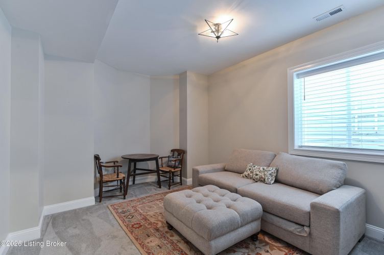 Listing Image 56