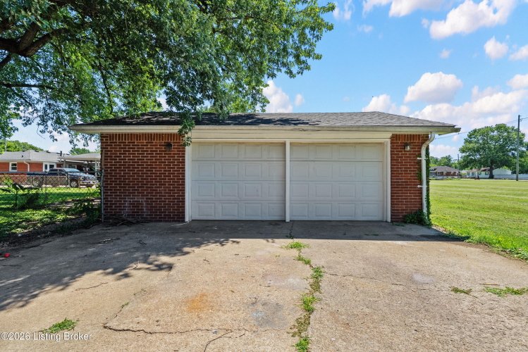 Listing Image 23