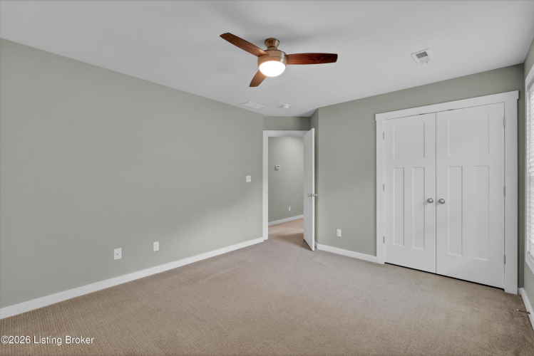 Listing Image 37
