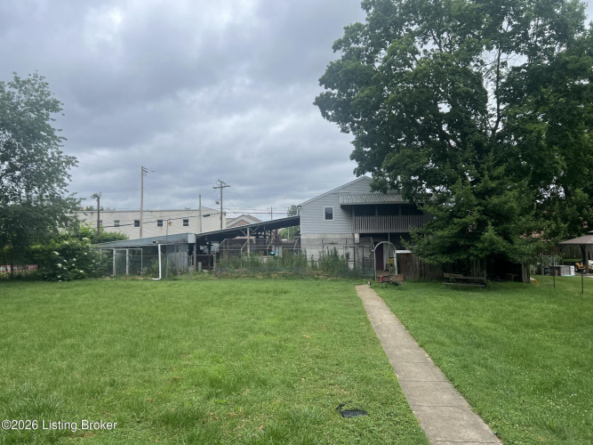 Listing Image 9
