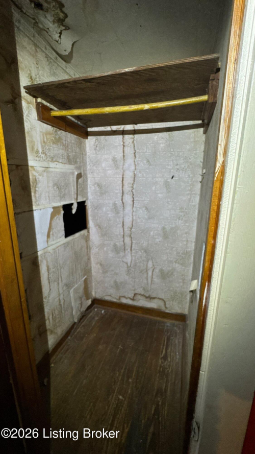Listing Image 35