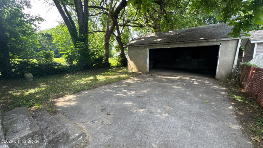 Listing Image 61