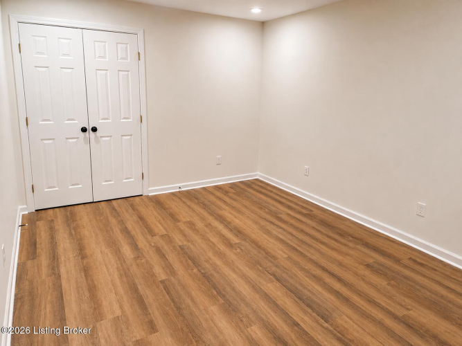 Listing Image 57