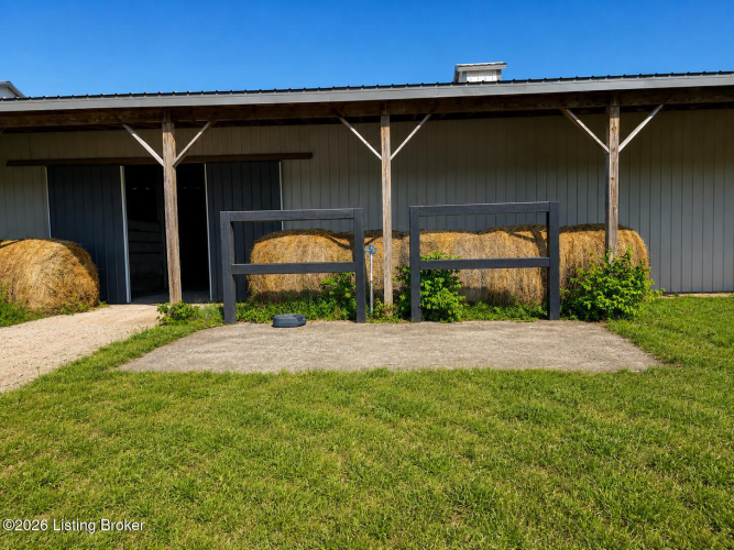 Listing Image 81