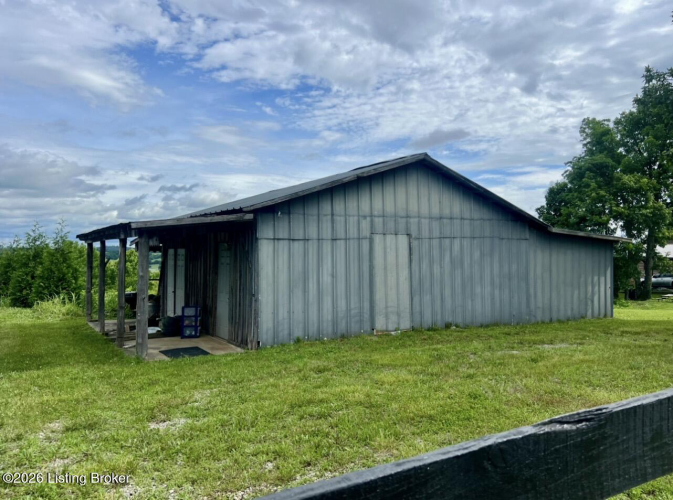 Listing Image 16