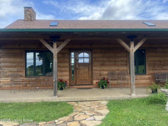 Listing Image 4