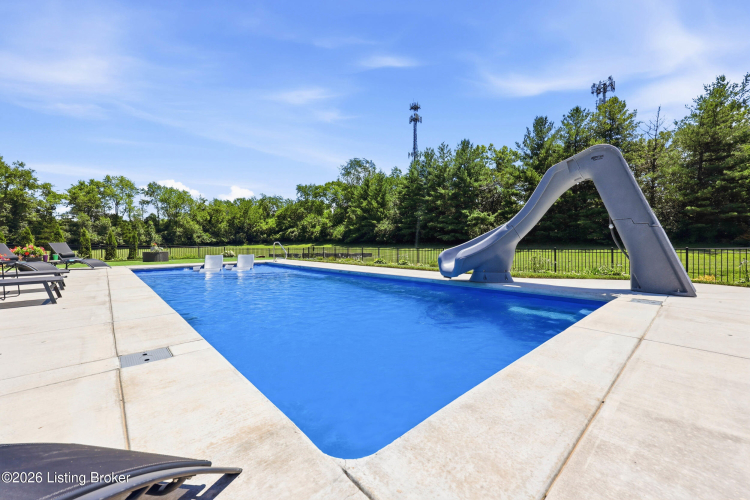 Listing Image 109