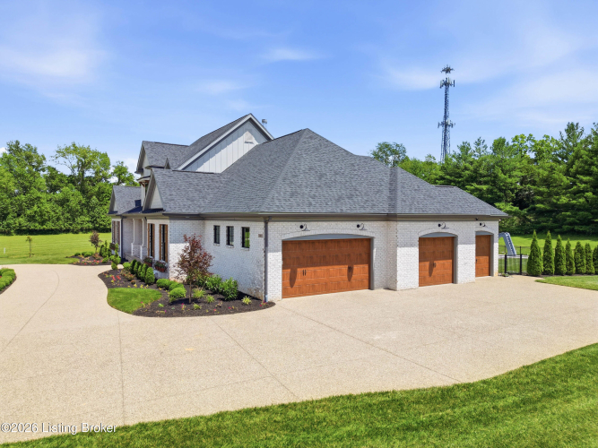 Listing Image 114