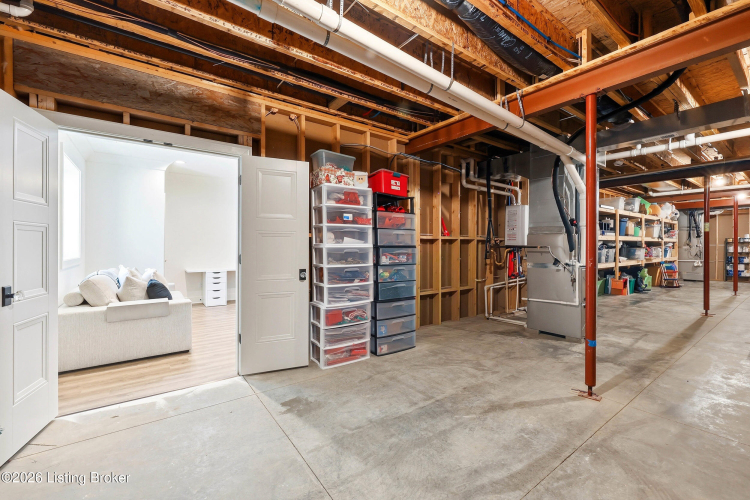 Listing Image 84