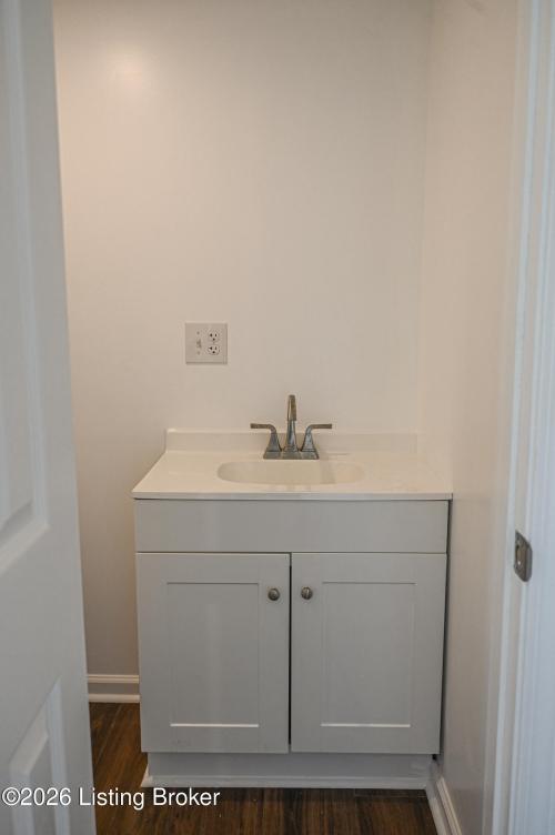 Listing Image 65