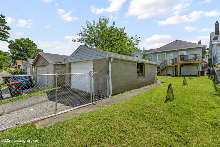 Listing Image 24