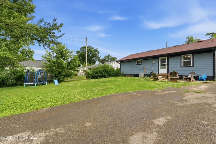 Listing Image 29