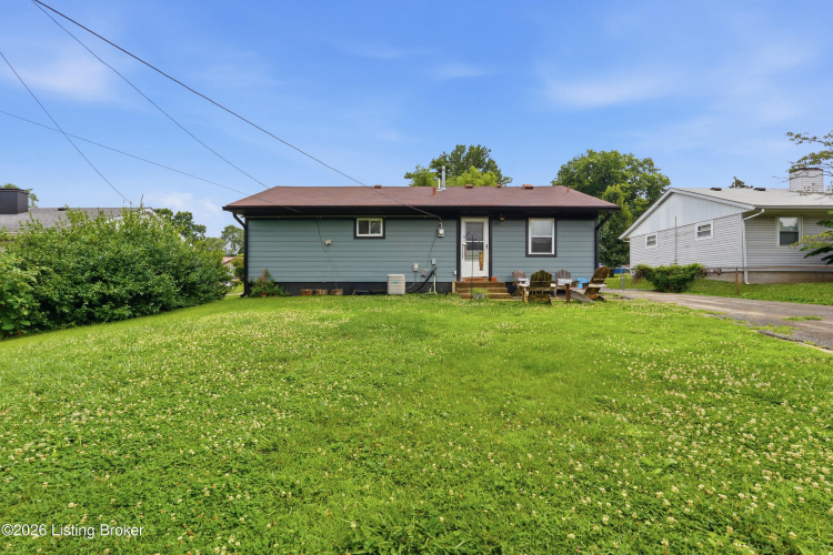 Listing Image 32