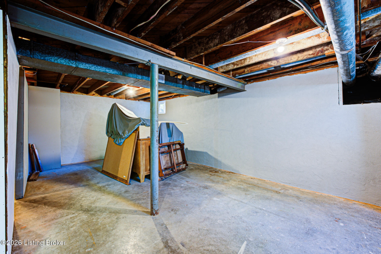 Listing Image 41