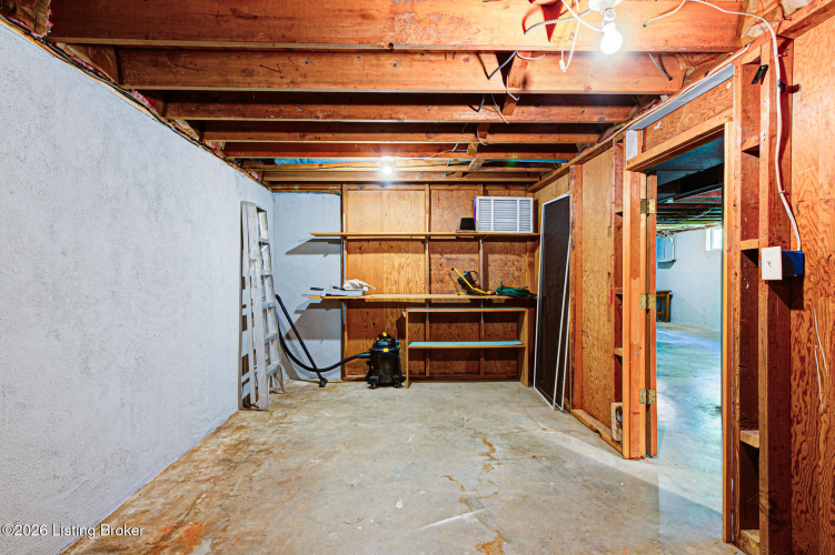 Listing Image 45