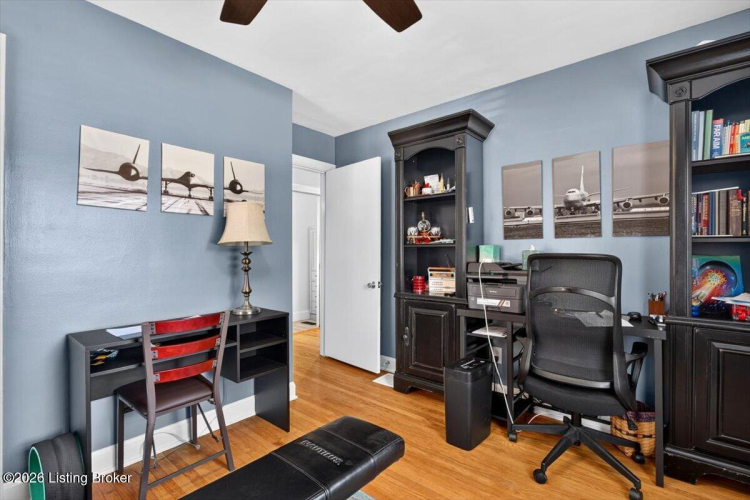 Listing Image 19