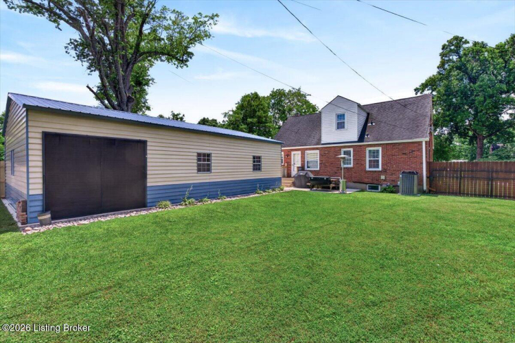 Listing Image 39