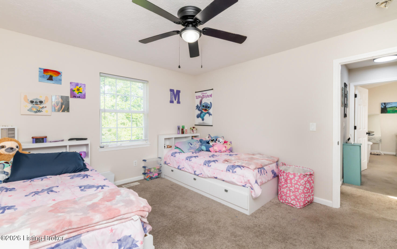 Listing Image 52