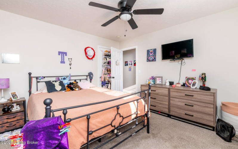 Listing Image 57