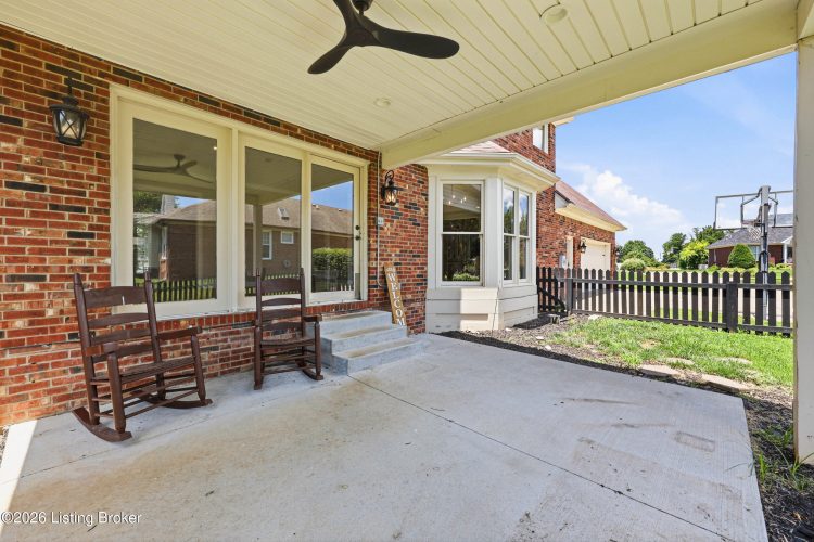 Listing Image 44