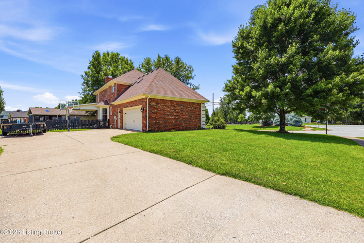 Listing Image 48