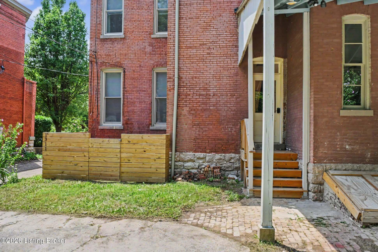 Listing Image 56