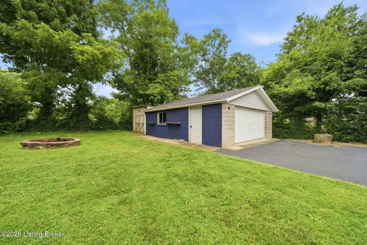 Listing Image 54
