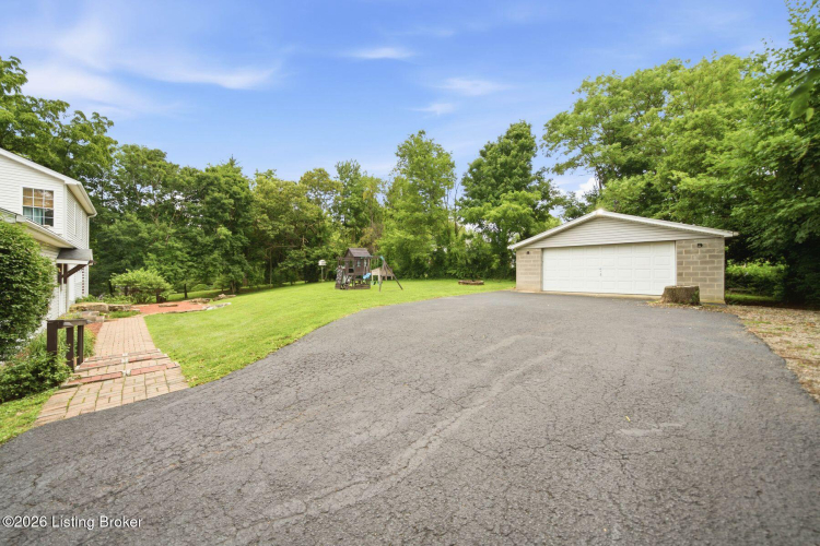 Listing Image 56