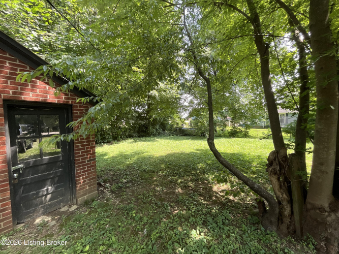 Listing Image 33