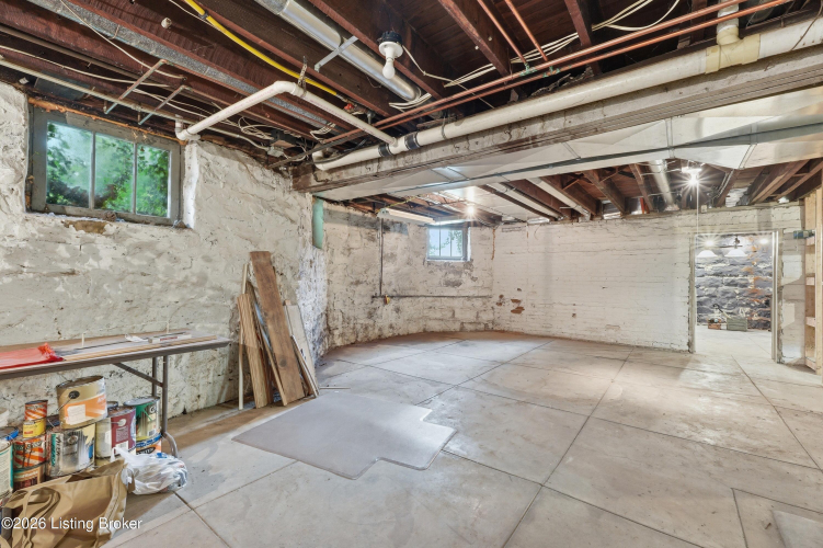 Listing Image 46