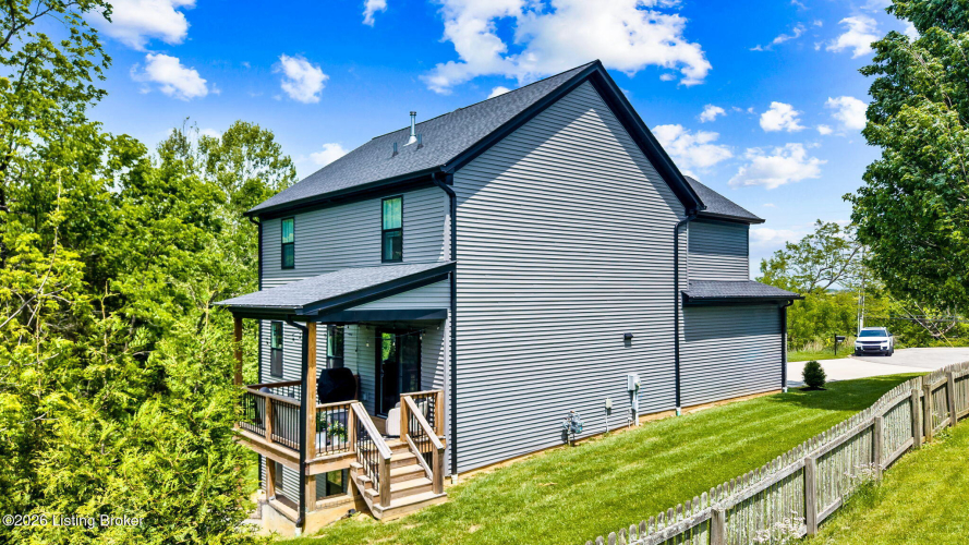Listing Image 52